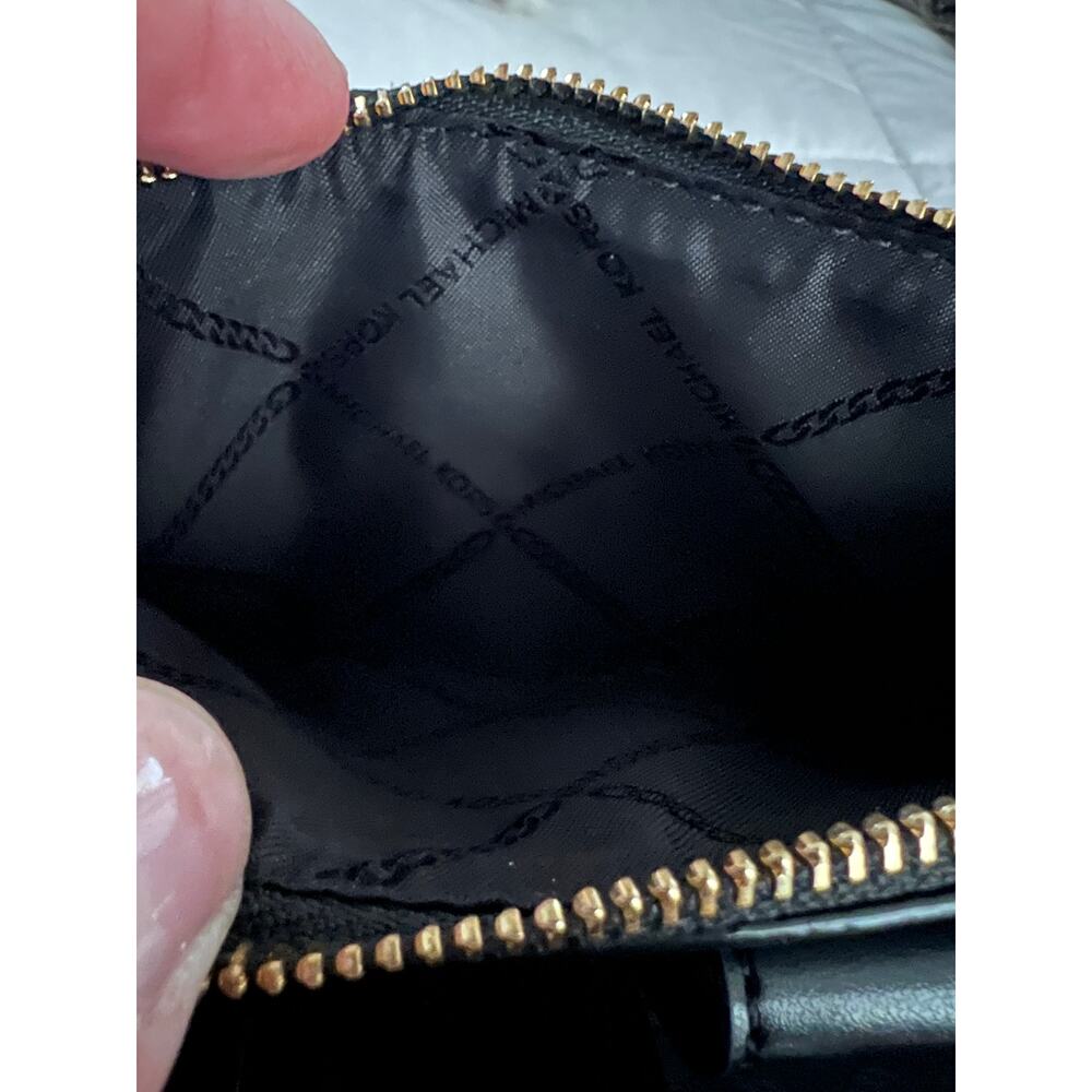 Michael Kors Jet Set Large Patent Logo Gold Zipper Wristlet Wallet - Picture 4 of 8